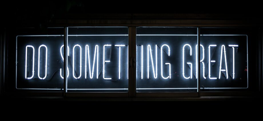 Do Something Great neon sign